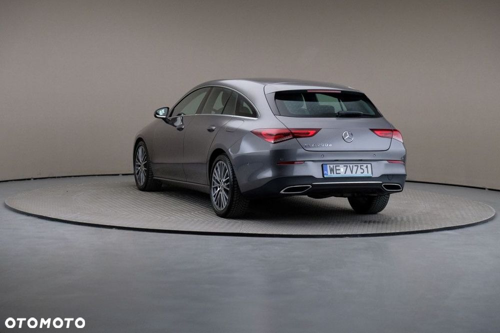 Mercedes-Benz CLA - 2