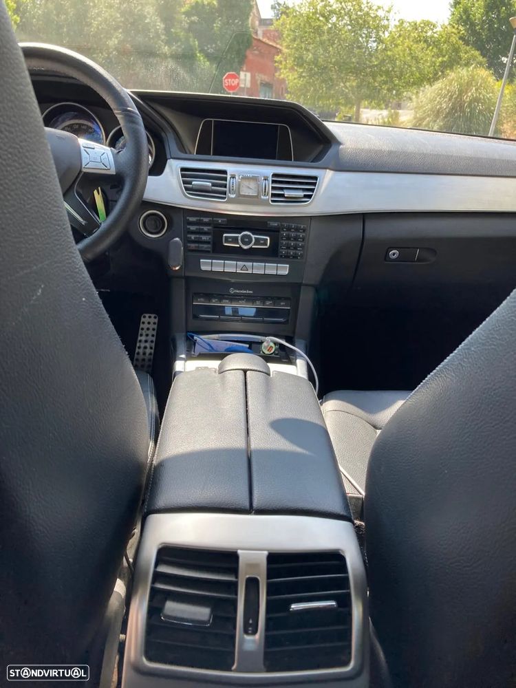 Mercedes-Benz E 200 CDi Avantgarde BE Auto. - 17