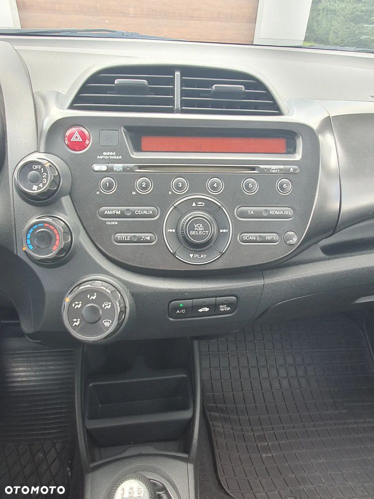 Honda Jazz 1.2 i-VTEC - 11