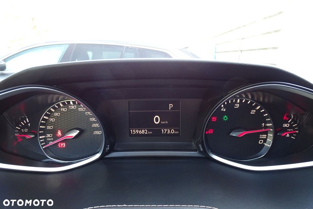 Peugeot 308 - 30