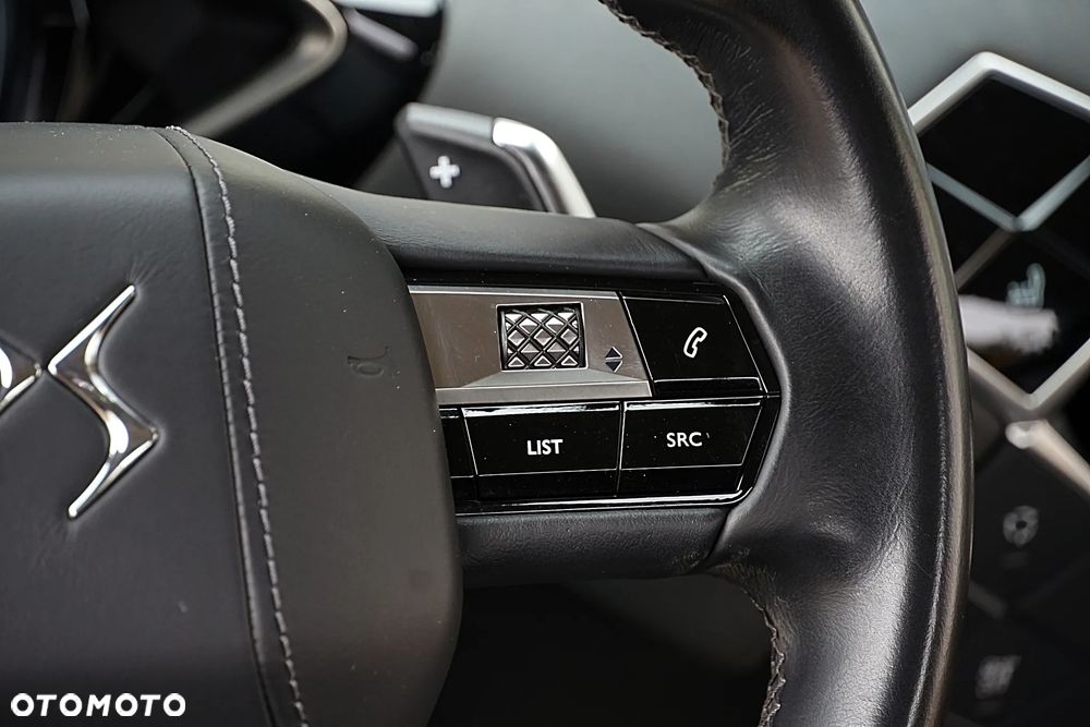 DS Automobiles DS 3 Crossback - 37