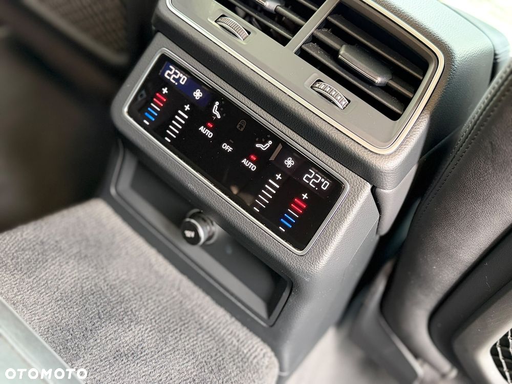 Audi S6 Limousine - 12
