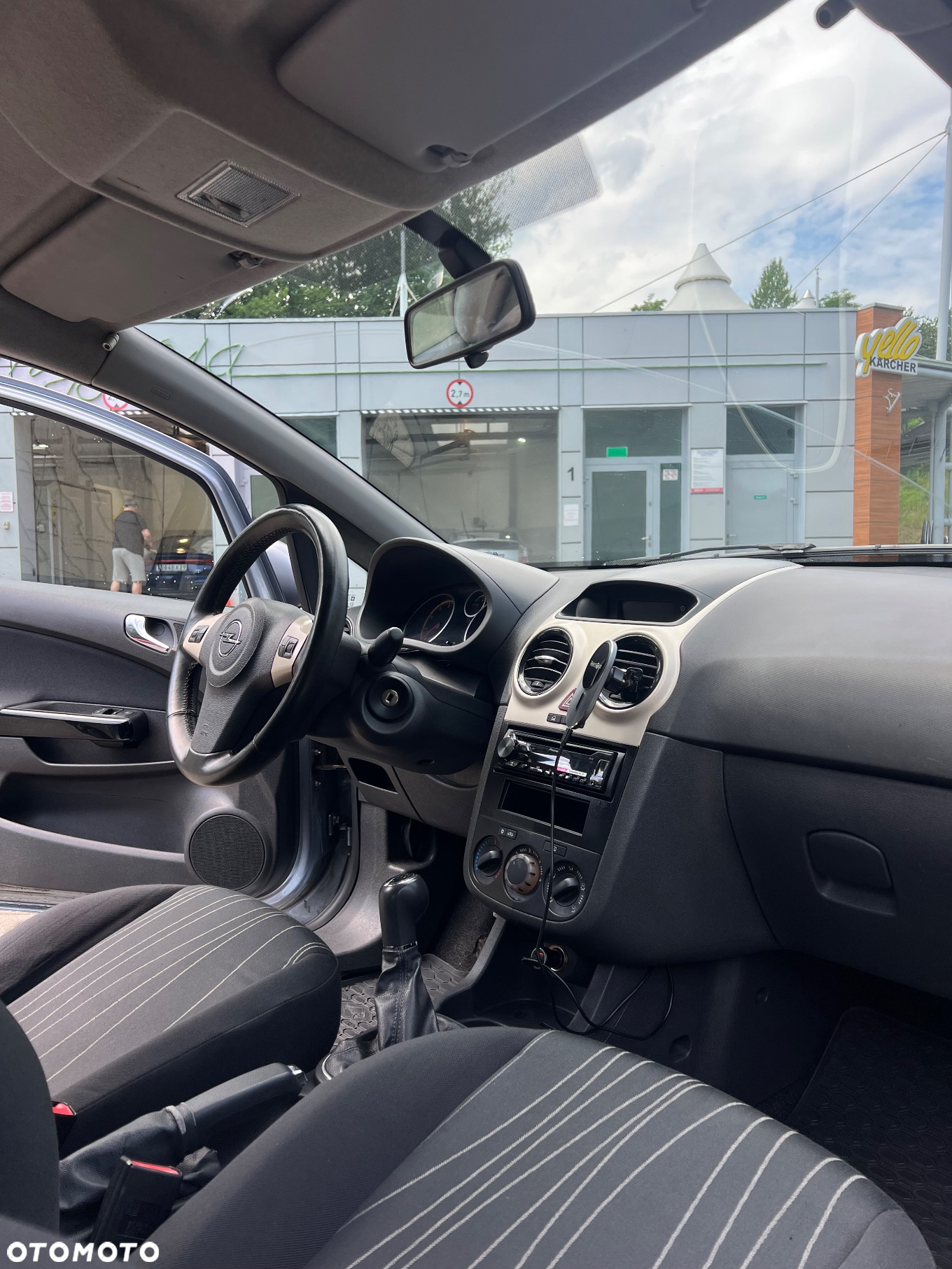 Opel Corsa - 11