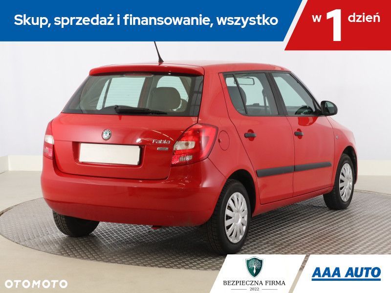 Skoda Fabia - 6