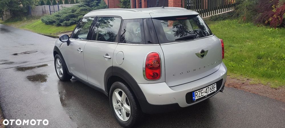 MINI Countryman One D - 4