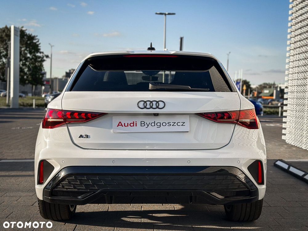 Audi A3 Sportback - 6