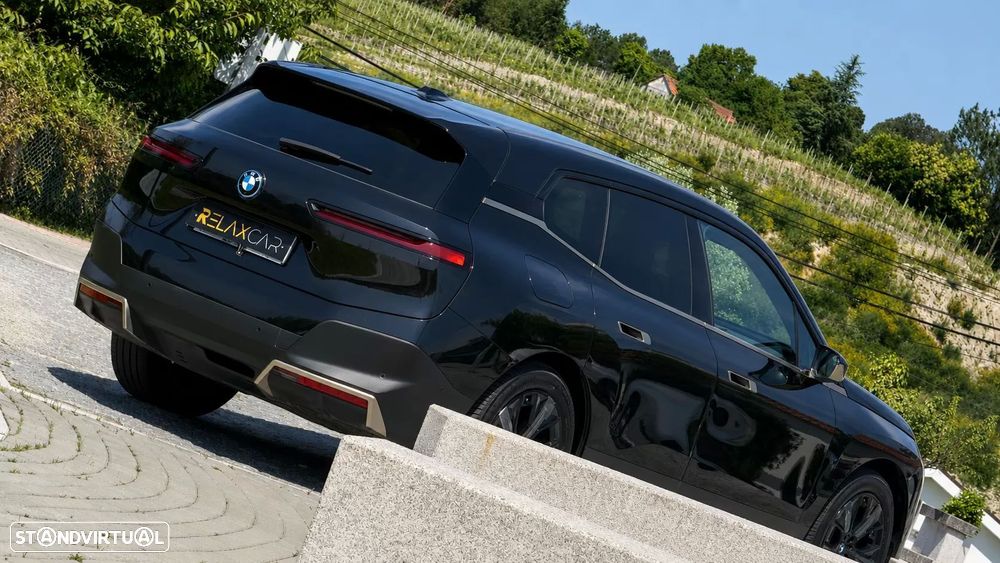 BMW iX xDrive 40 - 15
