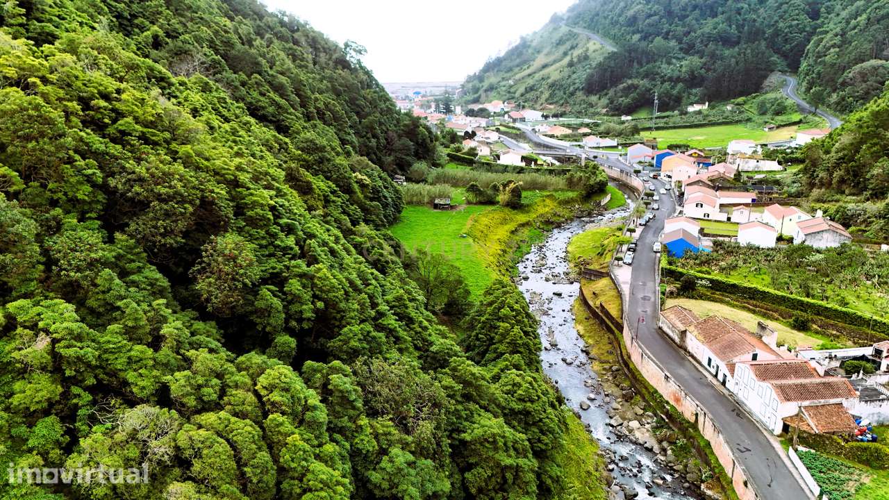 Ruína com Terreno na Zona do Sanguinho – Faial da Terra, Povoação - Grande imagem: 5/8