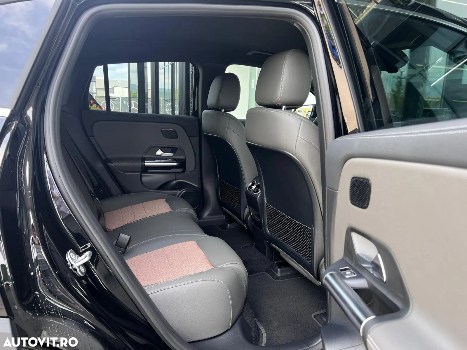 Mercedes-Benz EQA 250+ - 8