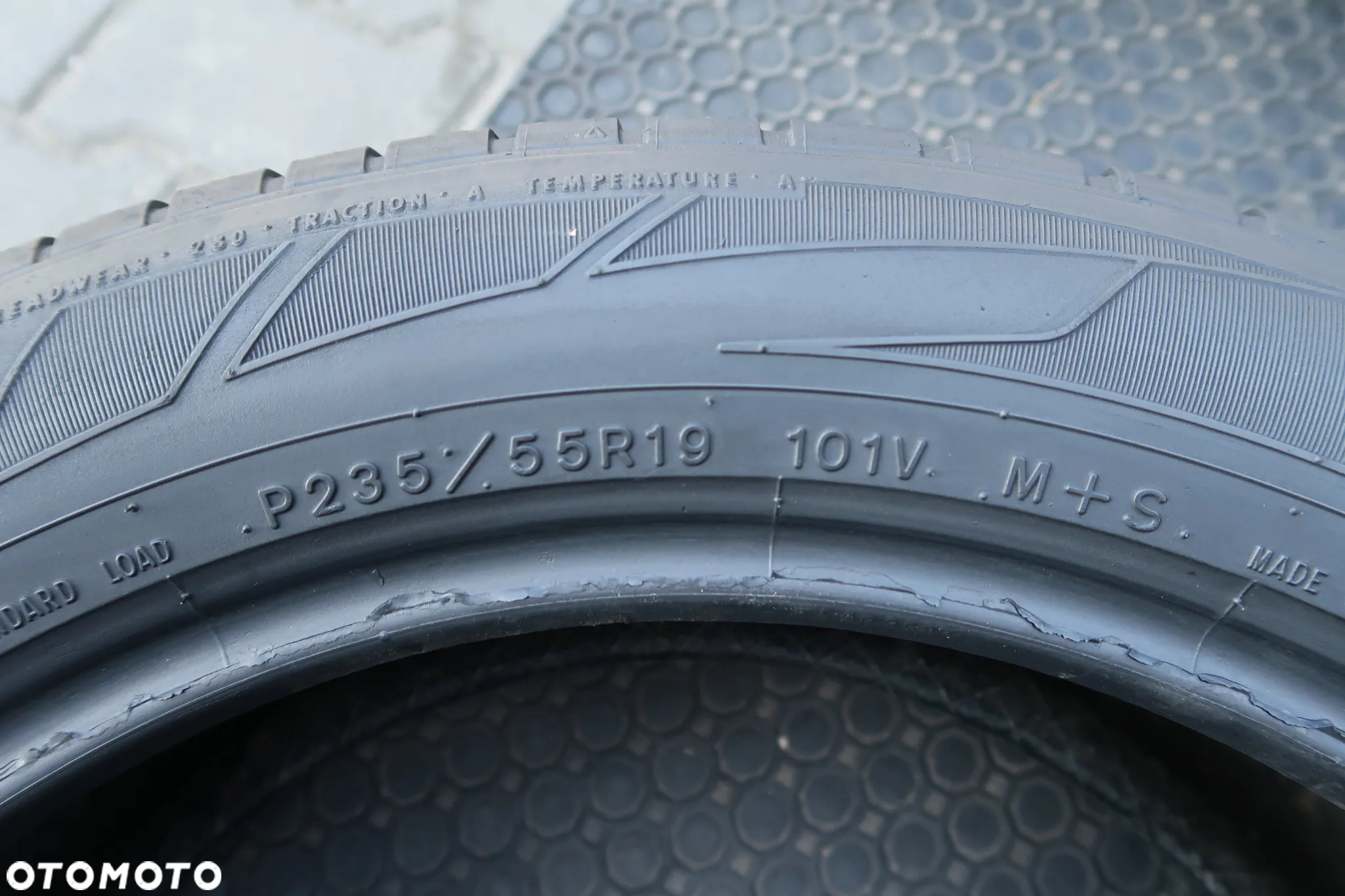 235/55R19 OPONY LETNIE CONTINENTAL  DUNLOP - 14