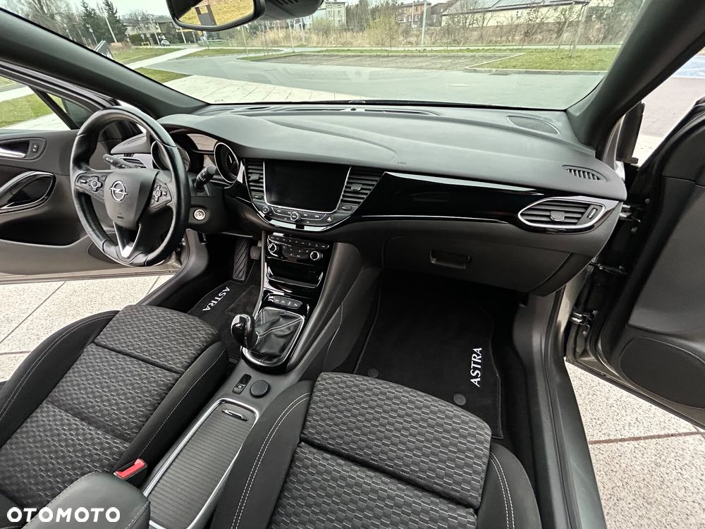 Opel Astra 1.4 Turbo Start/Stop Edition - 28