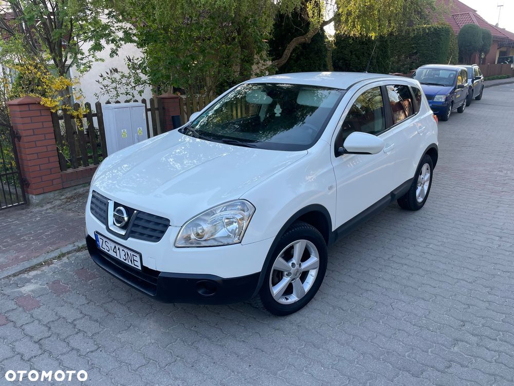 Nissan Qashqai - 2