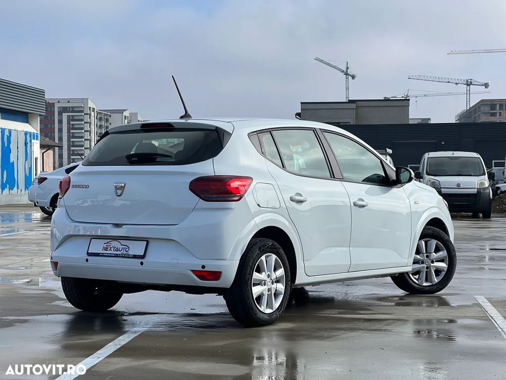 Dacia Sandero - 3