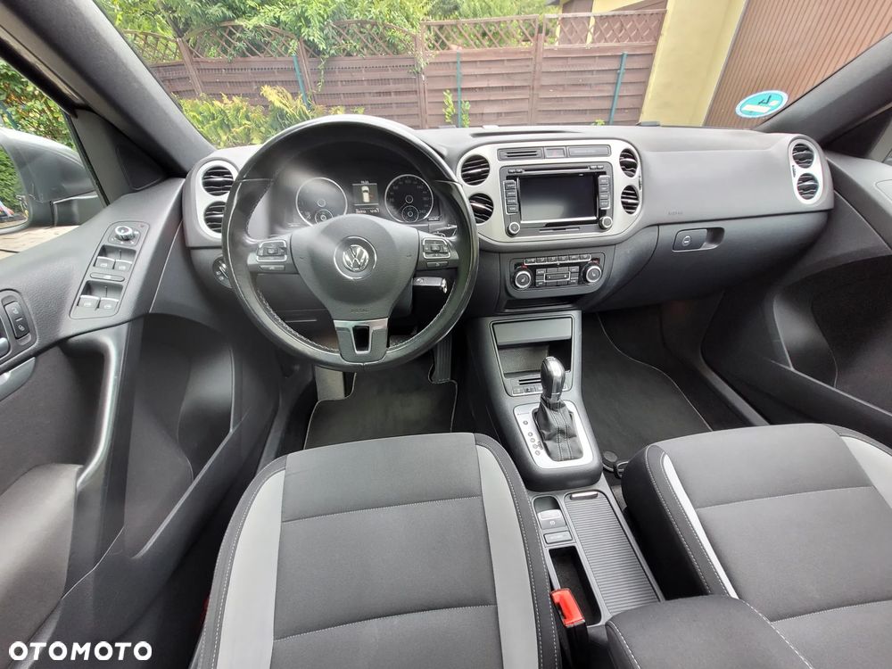 Volkswagen Tiguan 2.0 TDI DPF 4Motion BlueMotion Technology DSG Cup Track & Style - 28