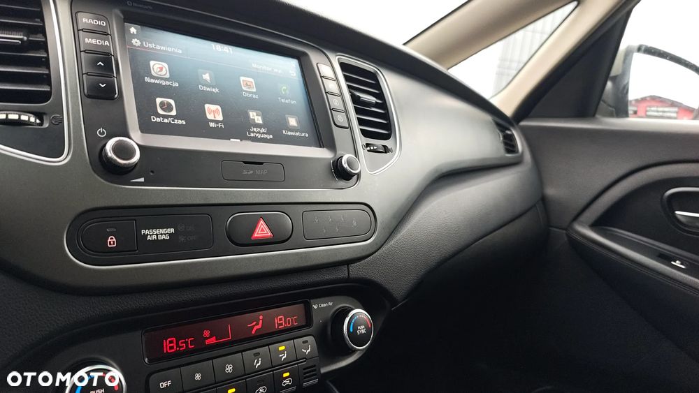 Kia Carens 1.6 GDI ISG Vision - 33