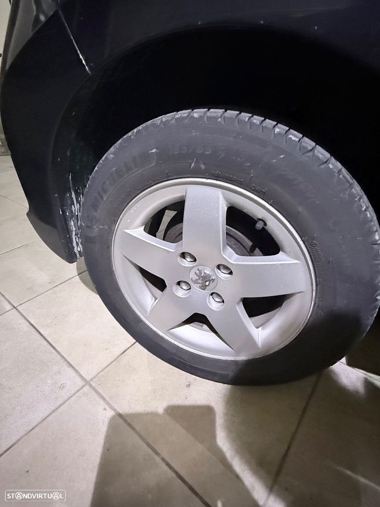 Peugeot 207 1.4 HDi Sport - 6