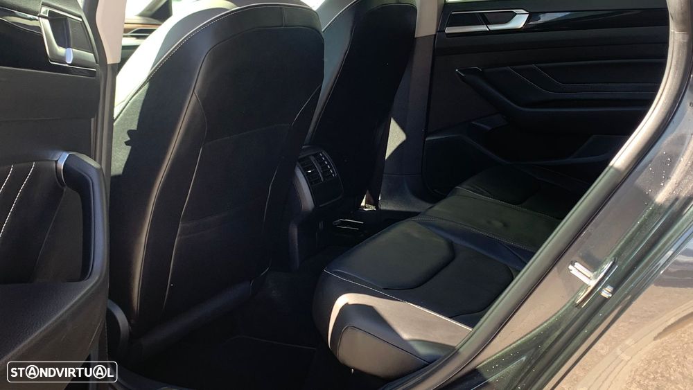 VW Arteon Shooting Brake 1.4 eHybrid OPF DSG Elegance - 24