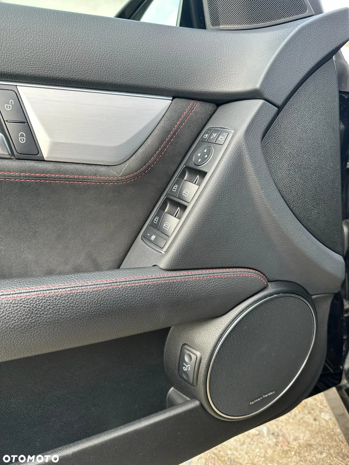 Mercedes-Benz Klasa C 350 T CDI DPF (BlueEFFICIENCY) 7G-TRONIC Avantgarde - 10