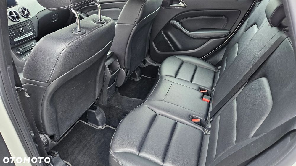 Mercedes-Benz Klasa B 180 (CDI) d 7G-DCT AMG Line - 12