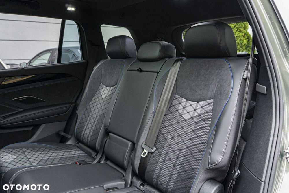 Volkswagen Tayron 2.0 TSI OPF 4MOTION DSG R-Line - 14