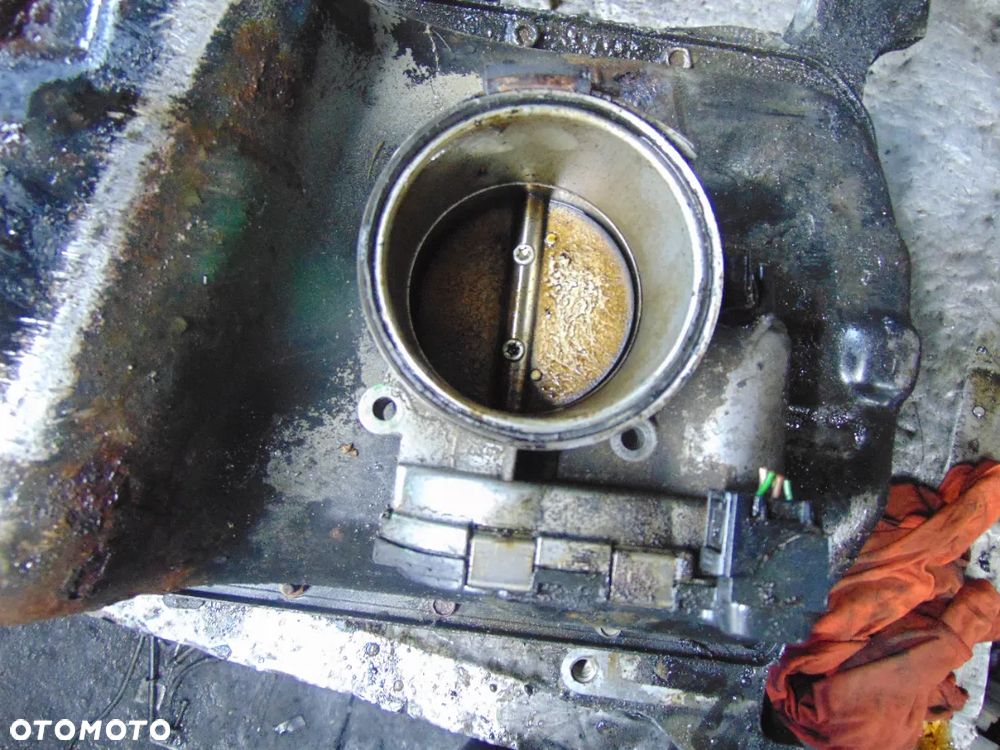 Przepustnica Volvo s60 2,4 Turbo - 3