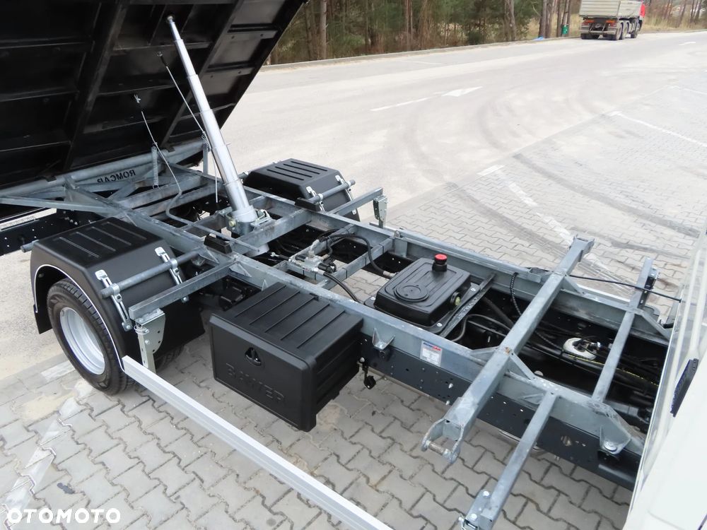Iveco DAILY 70C16 Wywrotka Siatkowa Kiper Wywrot x 3 Strony 4.20 CM Długi 8 E.Palet Renomowanej Firmy ROMCAR Rozstaw Osi 4100 mm HAK 3500 Kg 40 Tys Km Przeb. Stan Auta JAK NOWY - 13