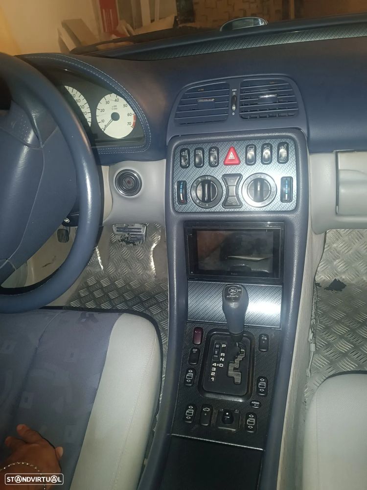 Mercedes-Benz CLK 320 - 14