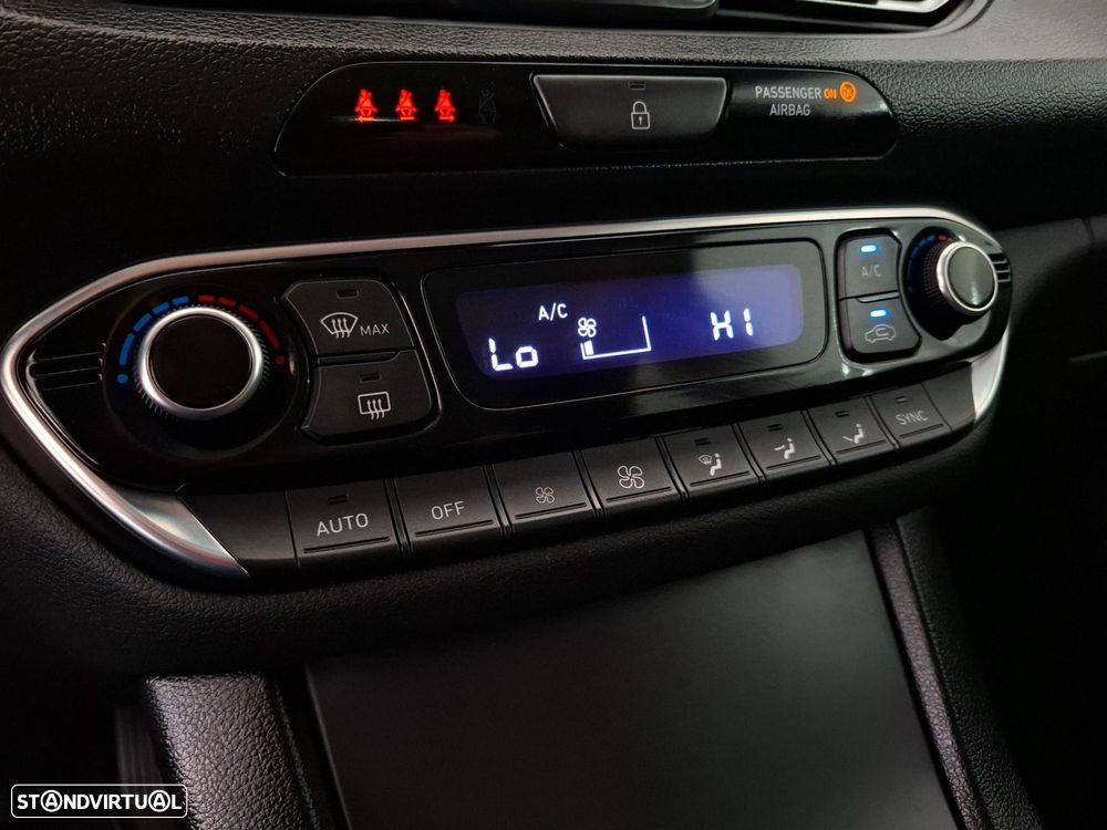 Hyundai i30 1.0 T-GDI Style Plus - 19