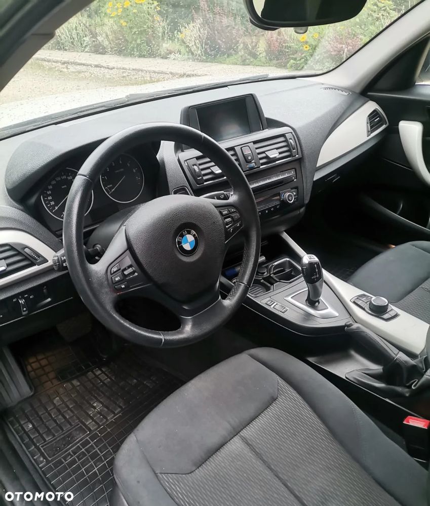 BMW Seria 1 116i - 9