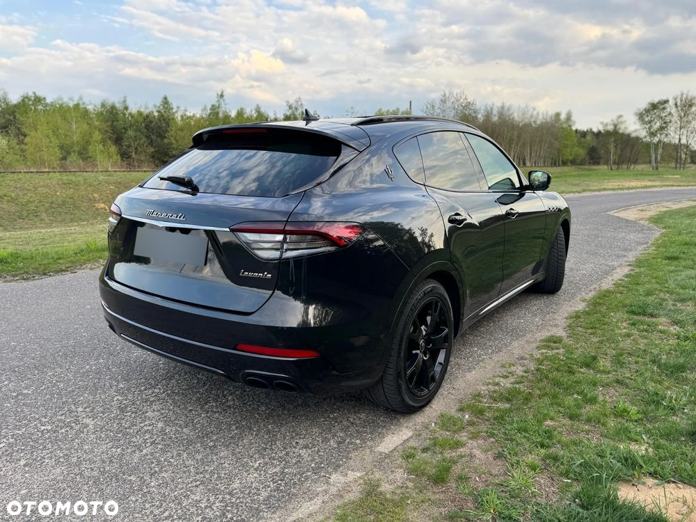 Maserati Levante Modena - 19