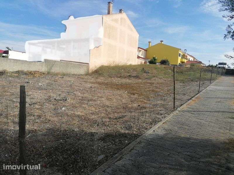 Vende-se Terreno - Grande imagem: 3/5