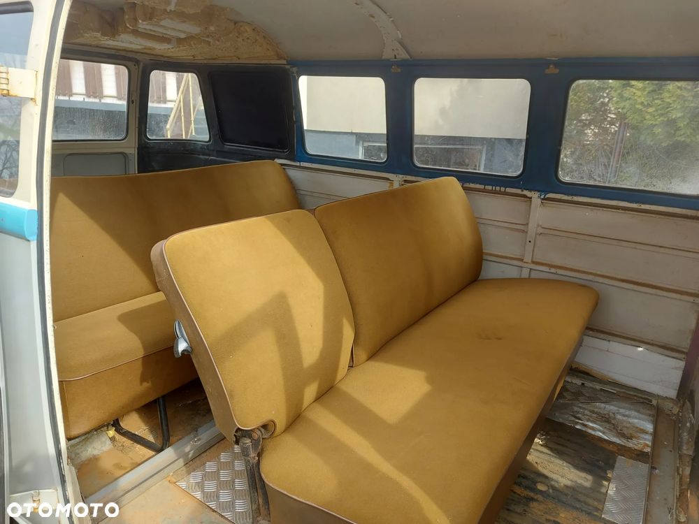 Volkswagen Transporter - 19