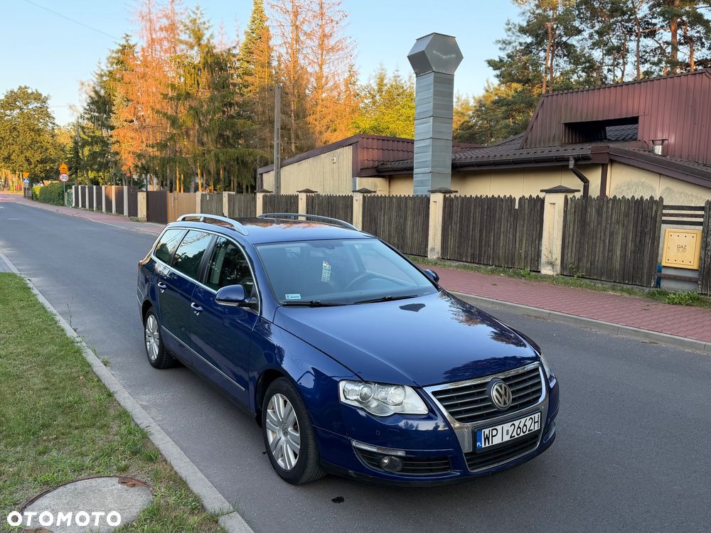 Volkswagen Passat 2.0 TDI DPF Highline - 13