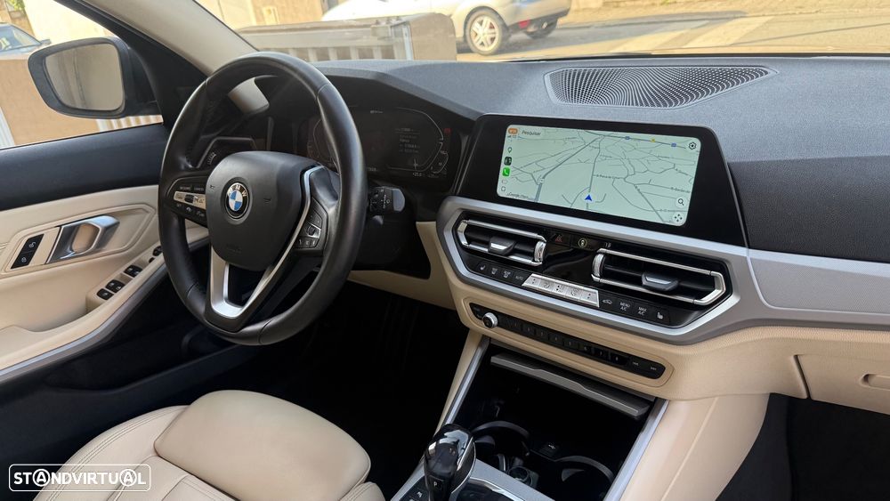 BMW 330 e Line Luxury Auto - 11
