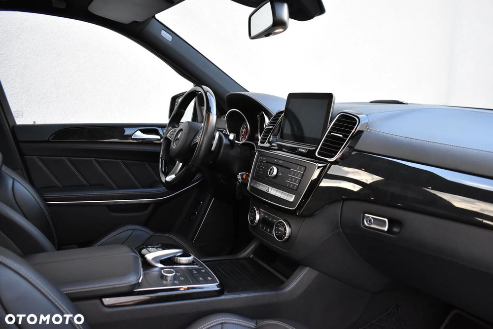 Mercedes-Benz GLS AMG 63 4-Matic - 14