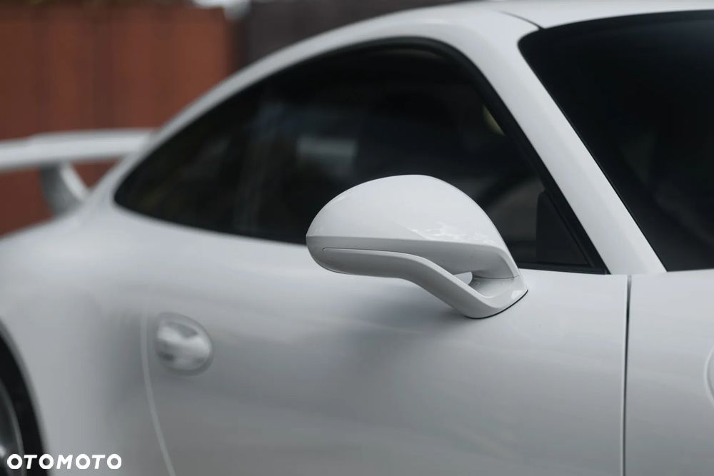 Porsche 911 GT3 - 23