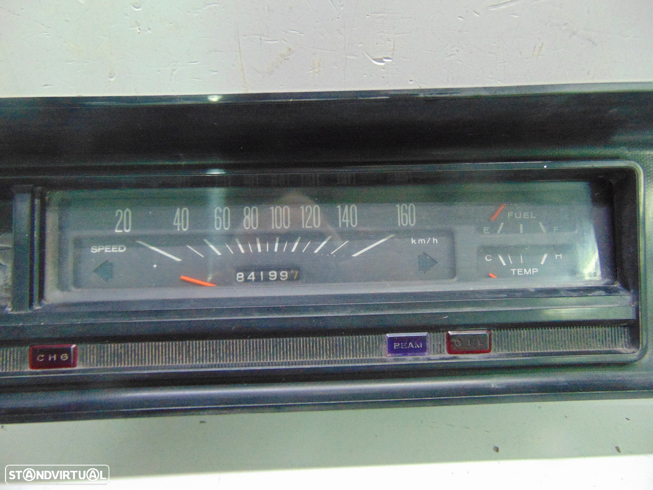 Datsun 1200 frente tablier - 3