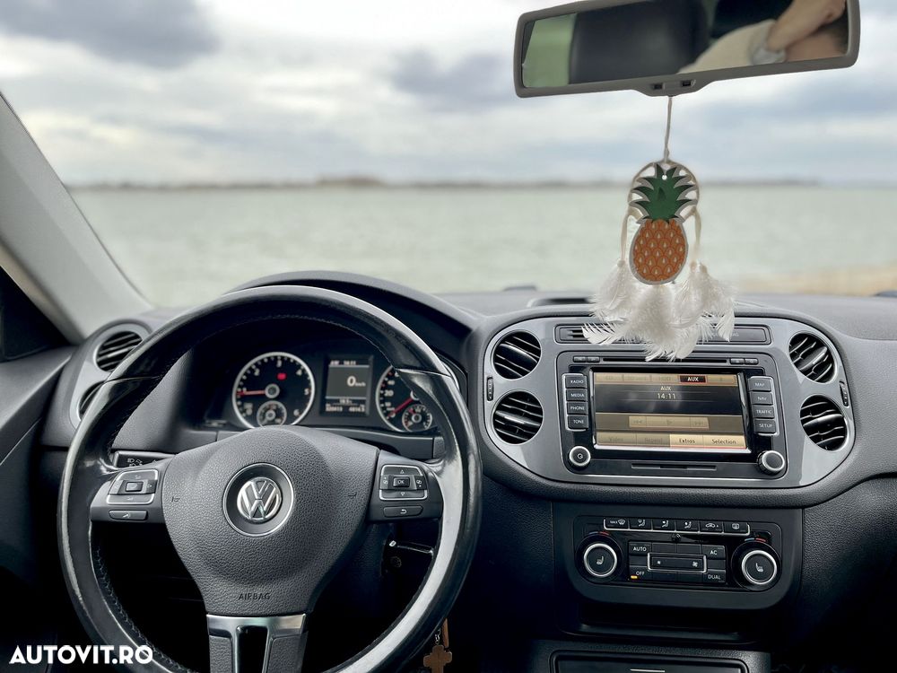 Volkswagen Tiguan - 9