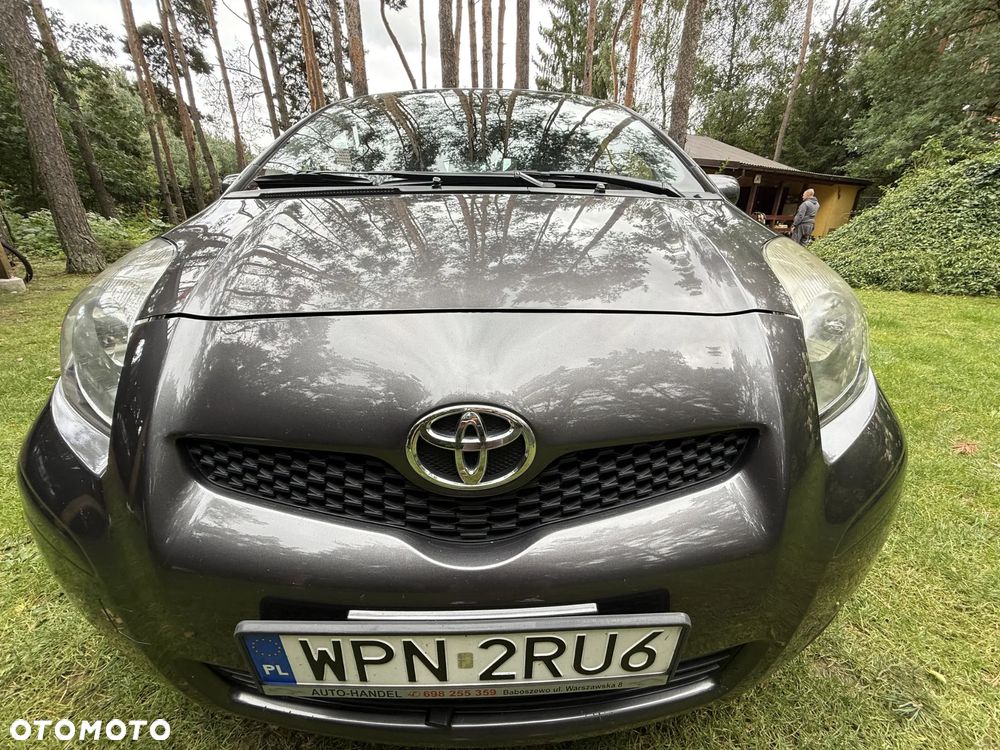 Toyota Yaris 1.33 Premium - 11