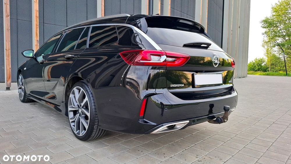 Opel Insignia 2.0 CDTI 4x4 GSi S&S - 34