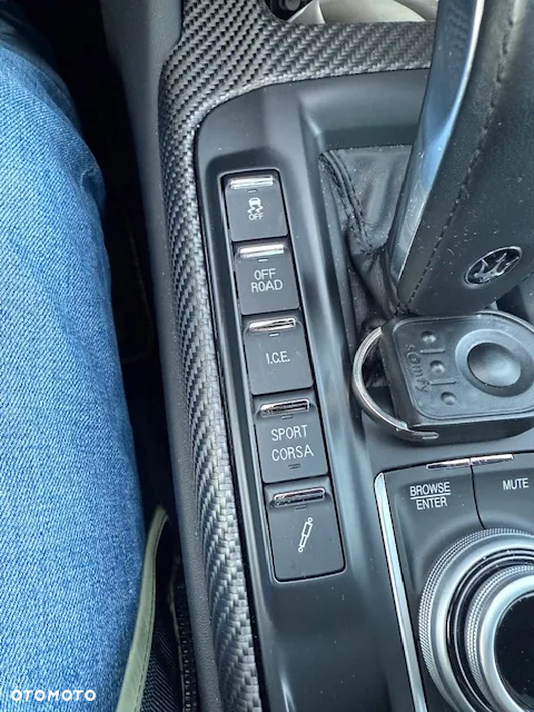 Maserati Levante Trofeo - 10