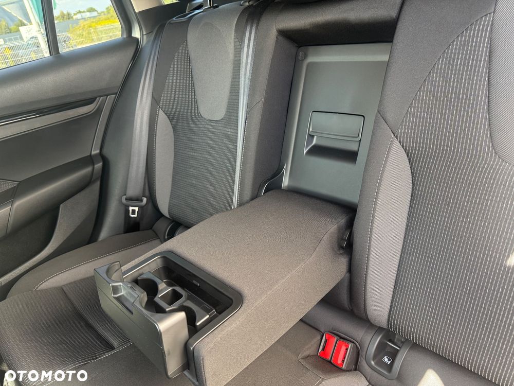 Skoda Octavia 2.0 TDI DSG Ambition - 12