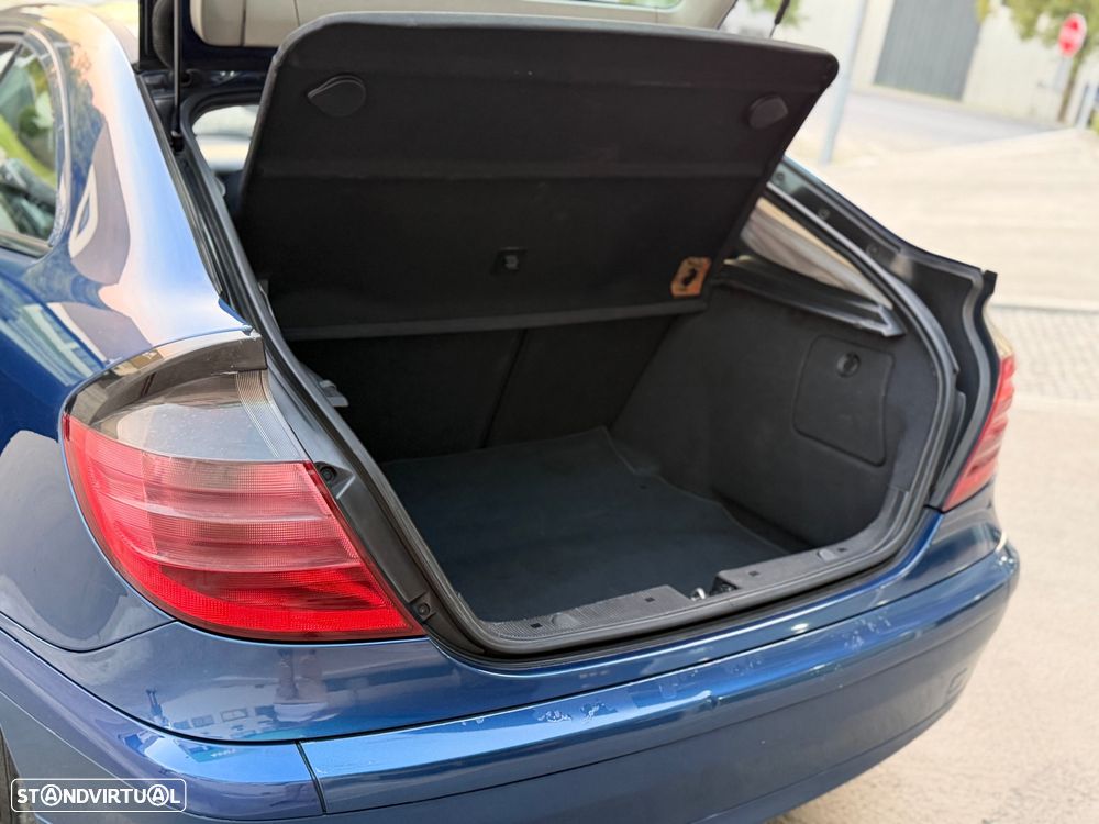 Mercedes-Benz C 220 CDi Sport Coupé Classic S6 - 16