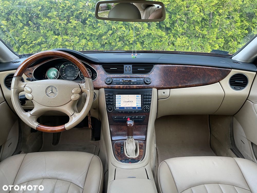 Mercedes-Benz CLS 500 - 9