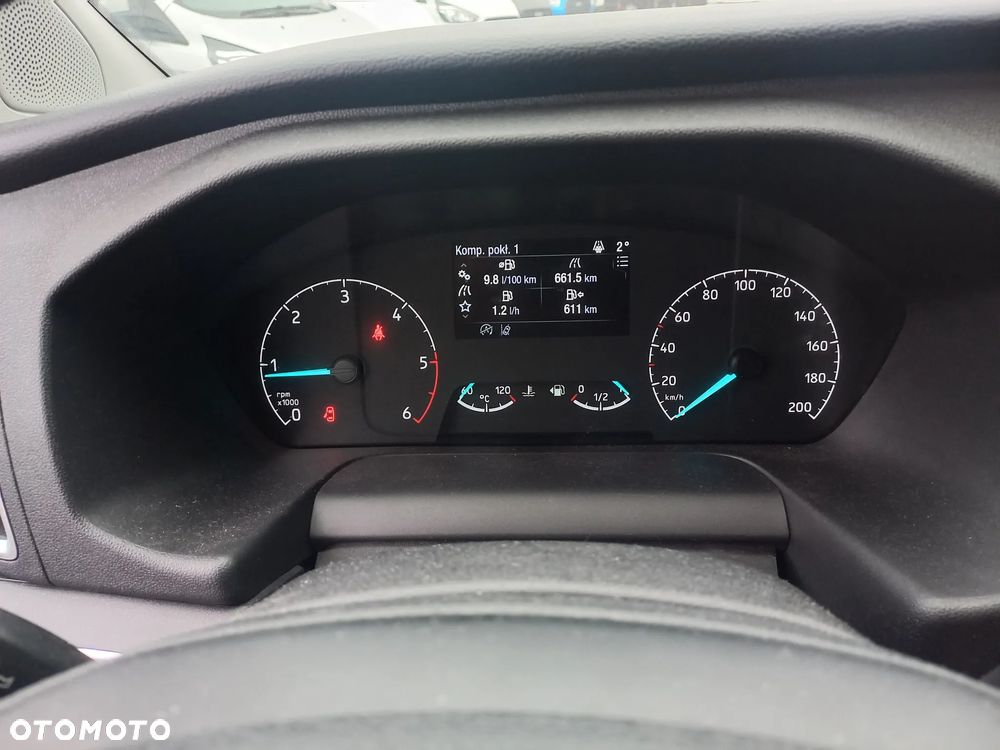 Ford Tourneo Custom 2.0 TDCi L2 Titanium - 25