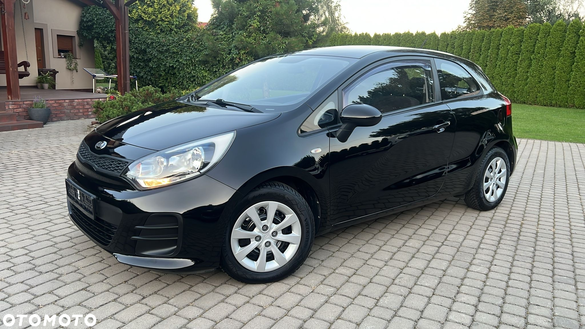 Kia Rio 1.2 L - 17