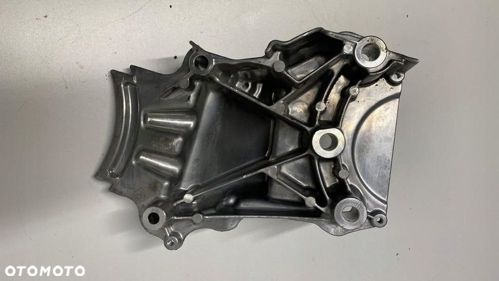 VOLVO XC40 T3 1.5 HYBRYDA ŁAPA SILNIKA MOCOWANIE - 4