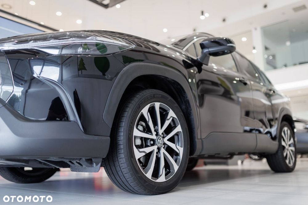 Toyota Corolla Cross - 11