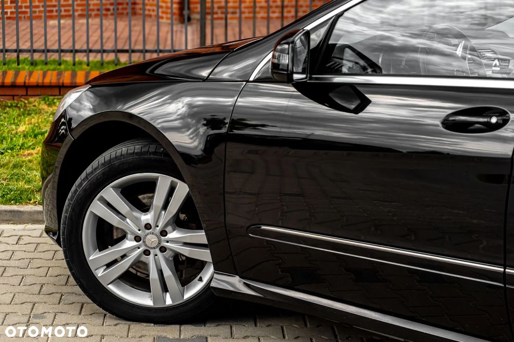 Mercedes-Benz Klasa R 350 CDI 4-Matic - 39