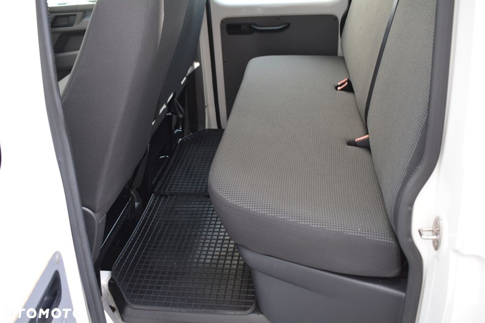 Volkswagen TRANSPORTER T6.1 DOKA - 25